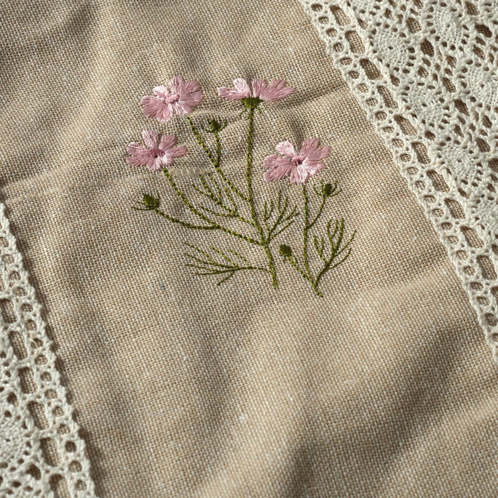 TABLE LINEN 6